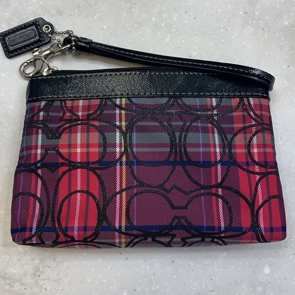 Authentic Y2K Coach Poppy Pink and Purple Tartan Plaid wristlet GUC - Picture 3 of 3